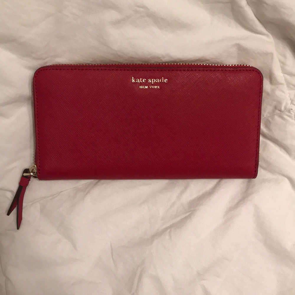 NWT Red Kate spade large continental wallet